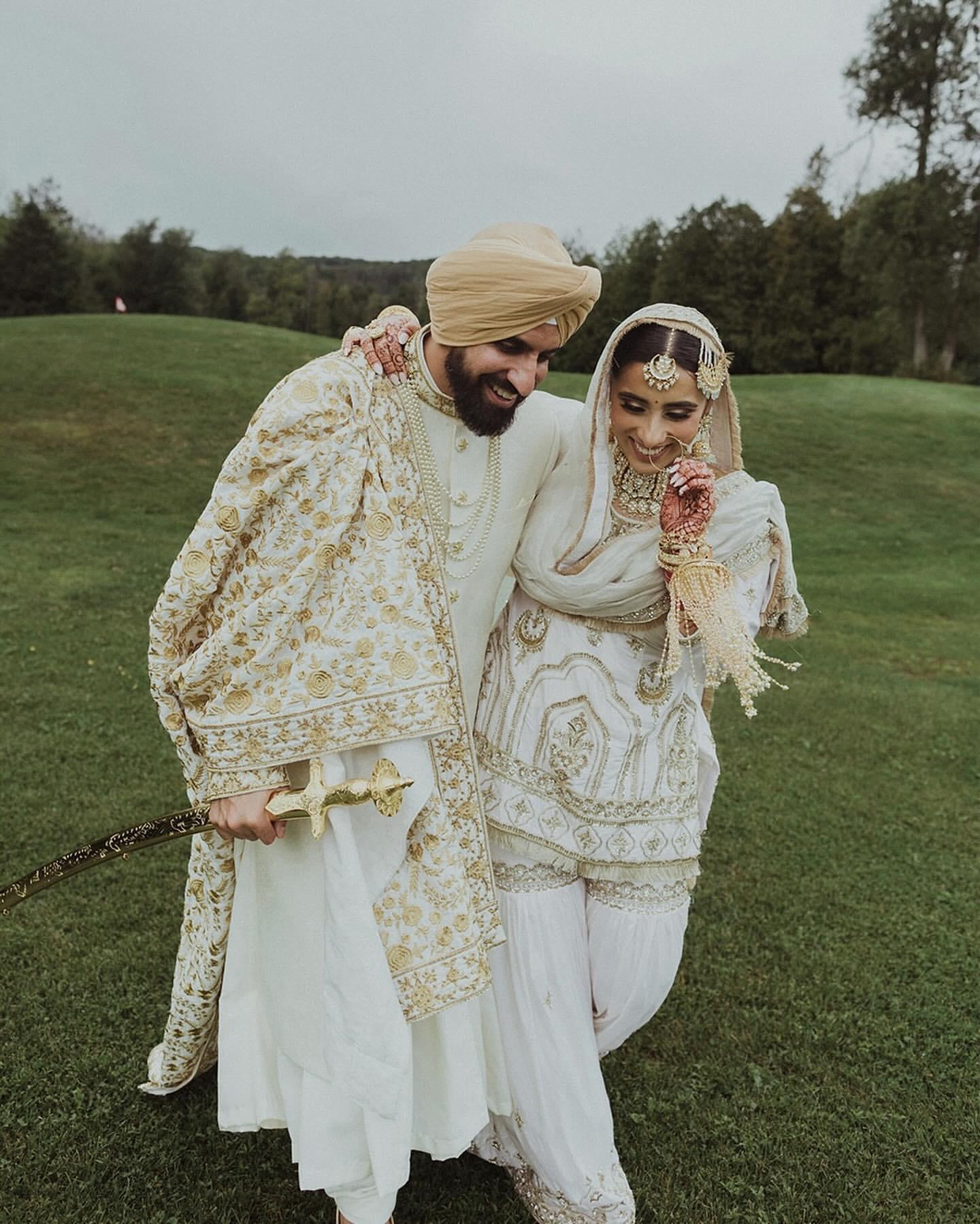 Red and ivory Punjabi bridal chooda bangles with gold kaleeras