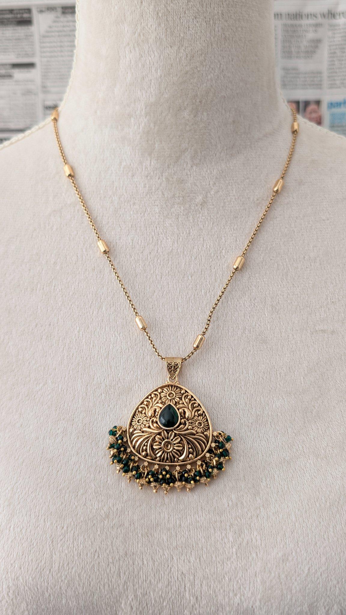 Aliana Pendant Set necklace sets green - Outbox House